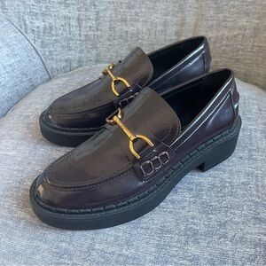 Zara Burgundy Maroon Faux Patent Leather Metal Buckle Lug Sole Loafer Women’s 37
